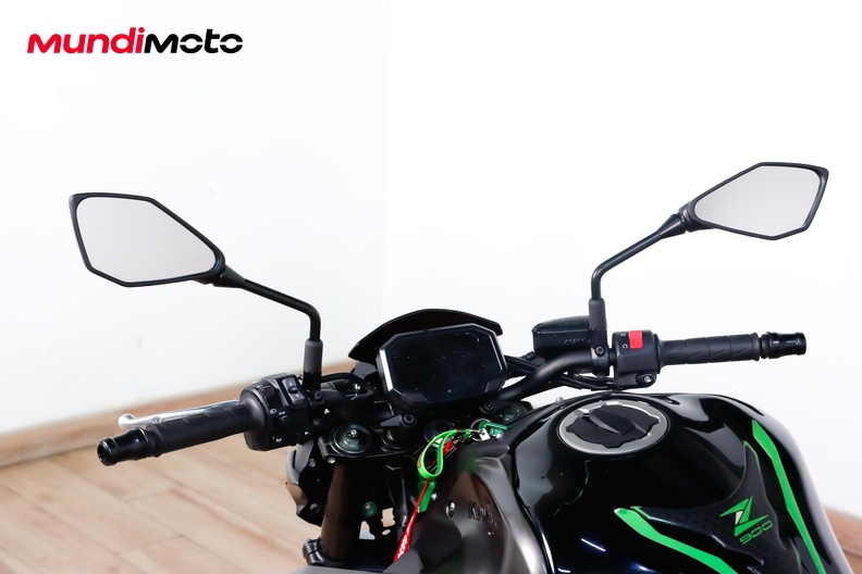 Motorbike image 10