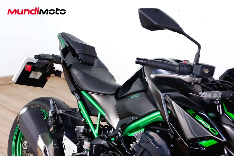 Motorbike image 13