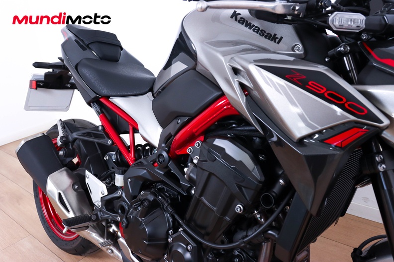 Motorbike image 12