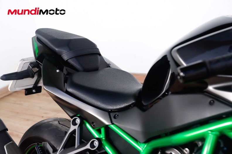 Motorbike image 13