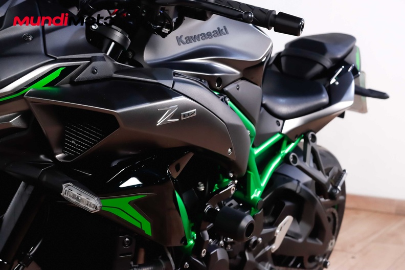 Motorbike image 8