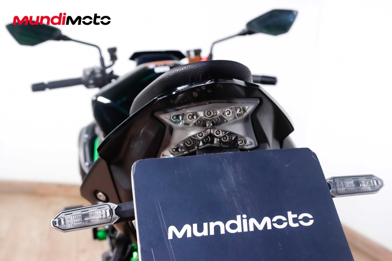 Motorbike image 9