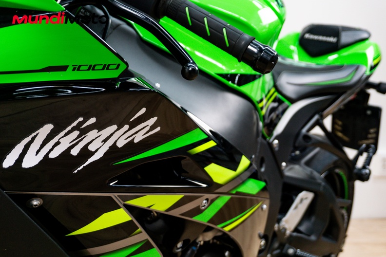 Motorbike image 13