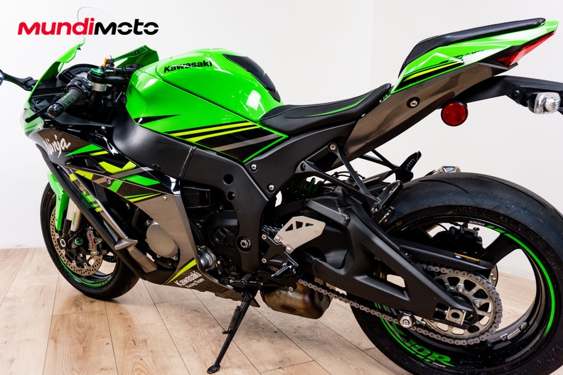 Motorbike image 8