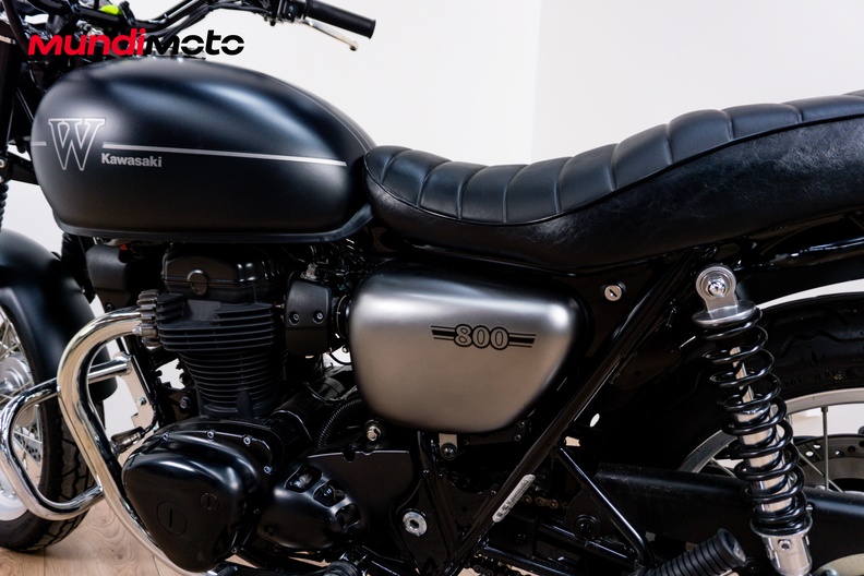 Motorbike image 8