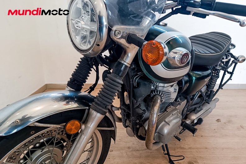 Motorbike image 9