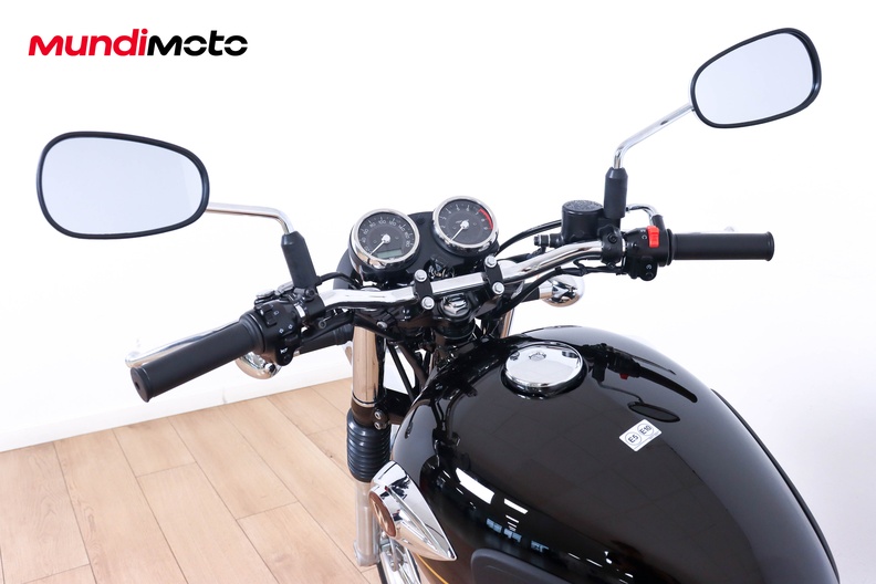 Motorbike image 10