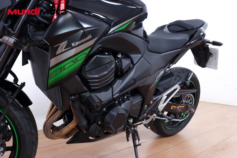 Motorbike image 8