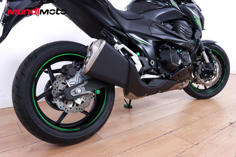 Motorbike image 3