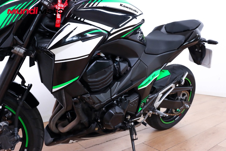 Motorbike image 8