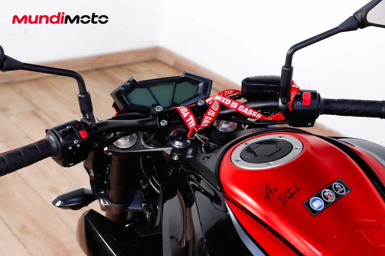 Motorbike image 10