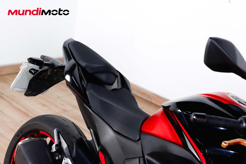 Motorbike image 13