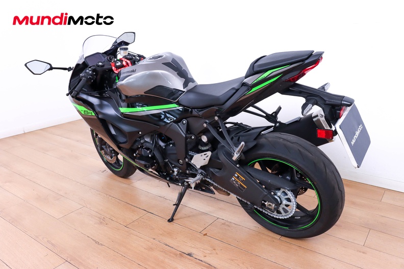 Motorbike image 6