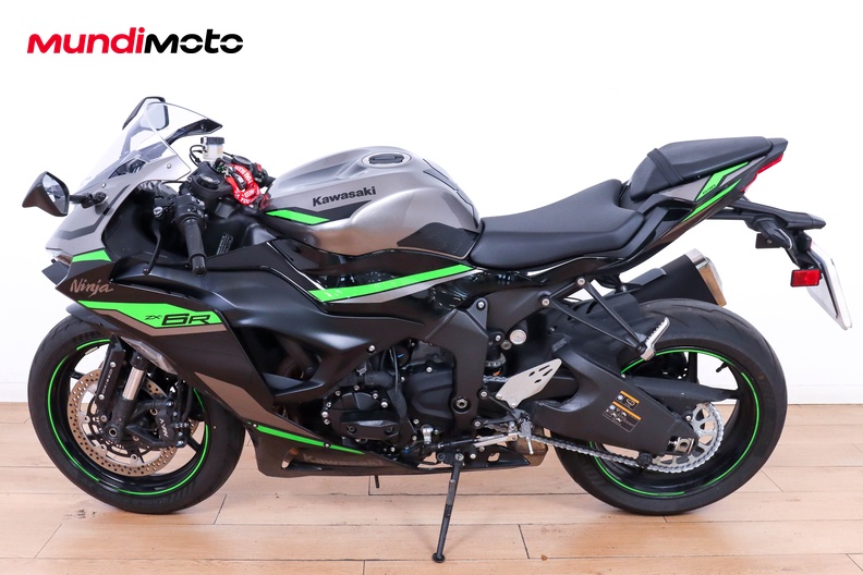 Motorbike image 5