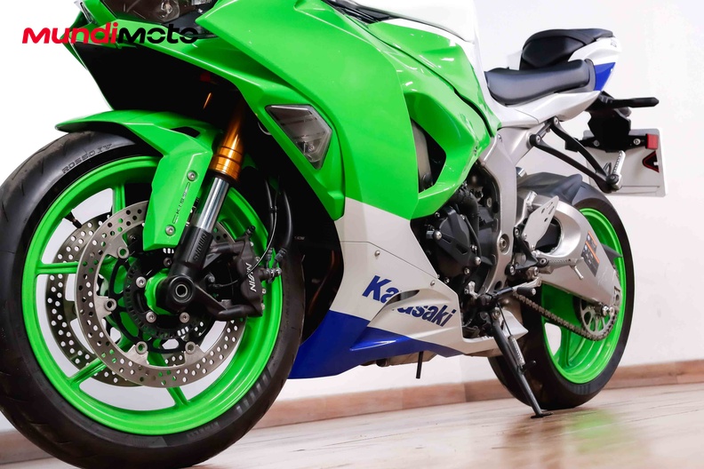 Motorbike image 8