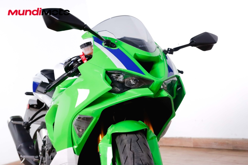 Motorbike image 4