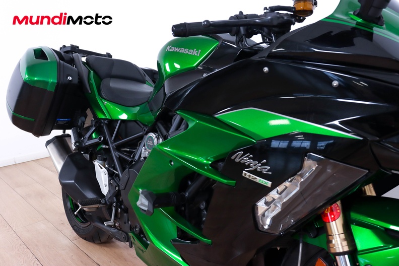Motorbike image 13