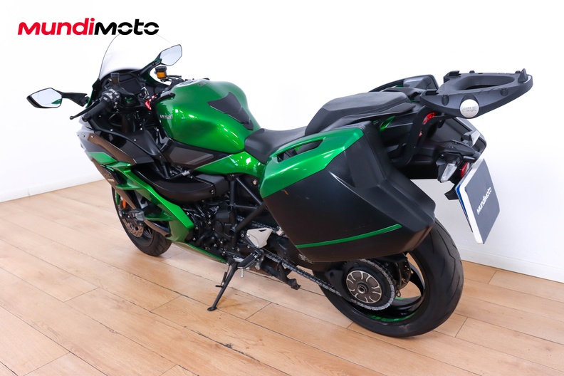 Motorbike image 6
