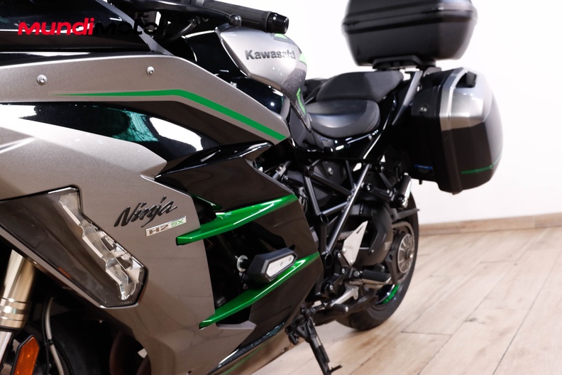 Motorbike image 8