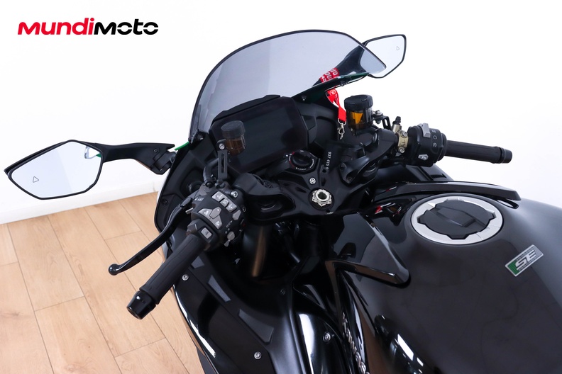 Motorbike image 10