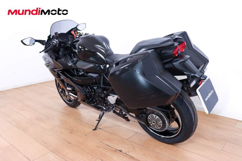 Motorbike image 6