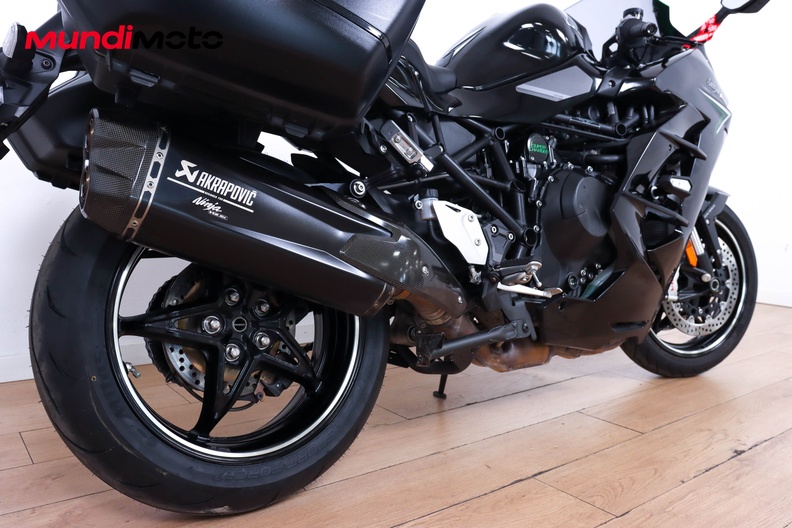 Motorbike image 3