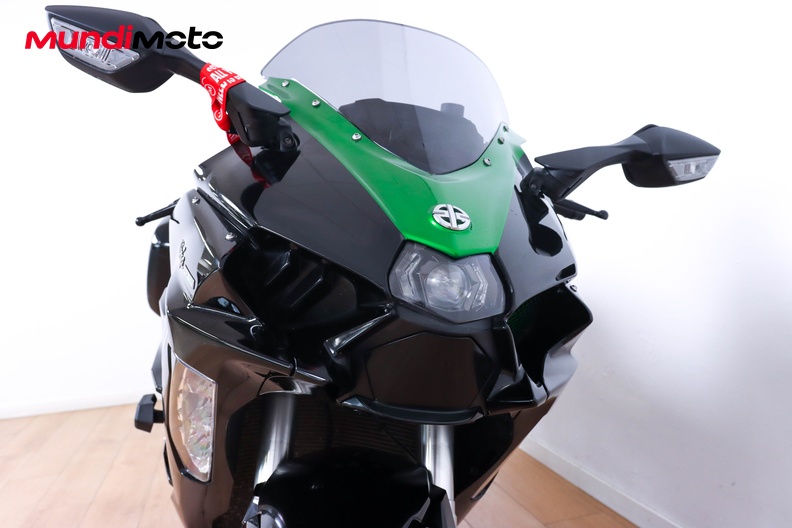 Motorbike image 4