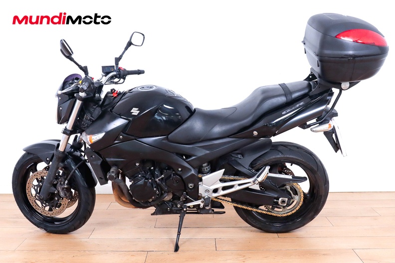 Motorbike image 5