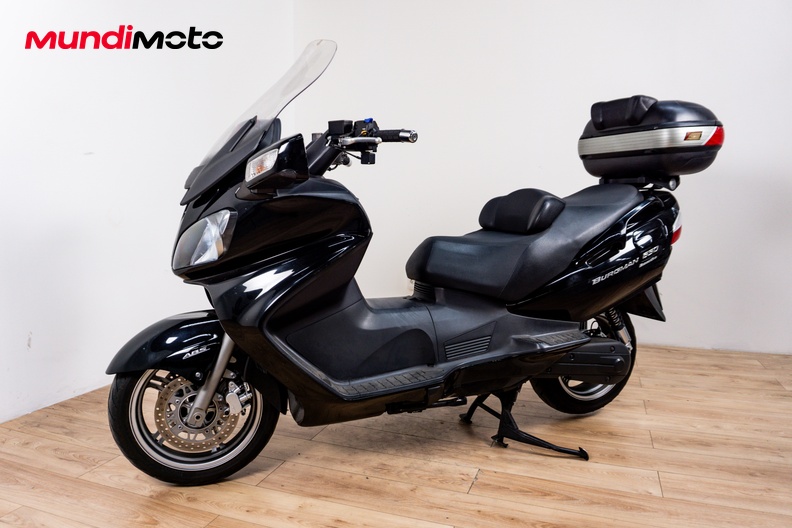 Motorbike image 6