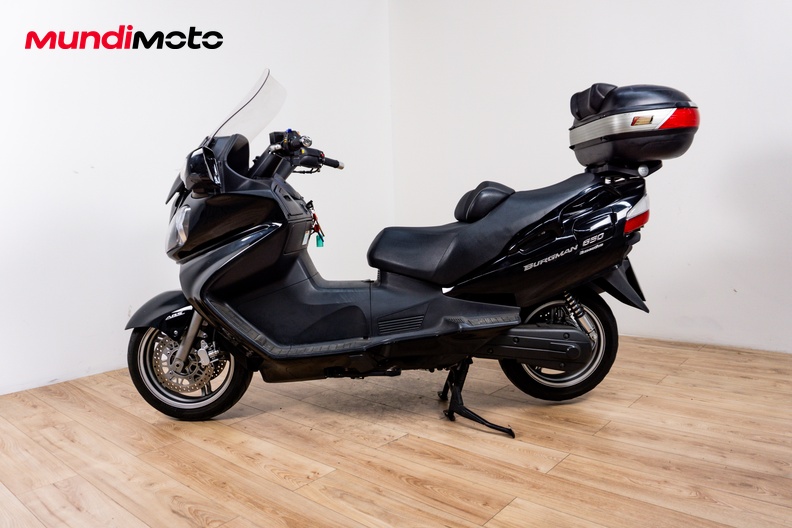 Motorbike image 5