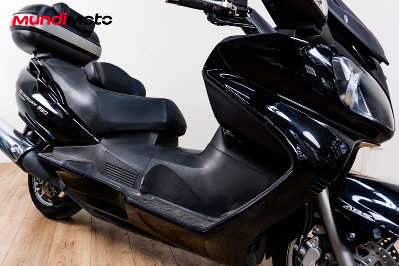 Motorbike image 4