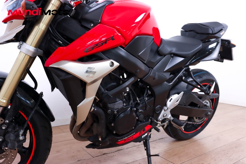 Motorbike image 8