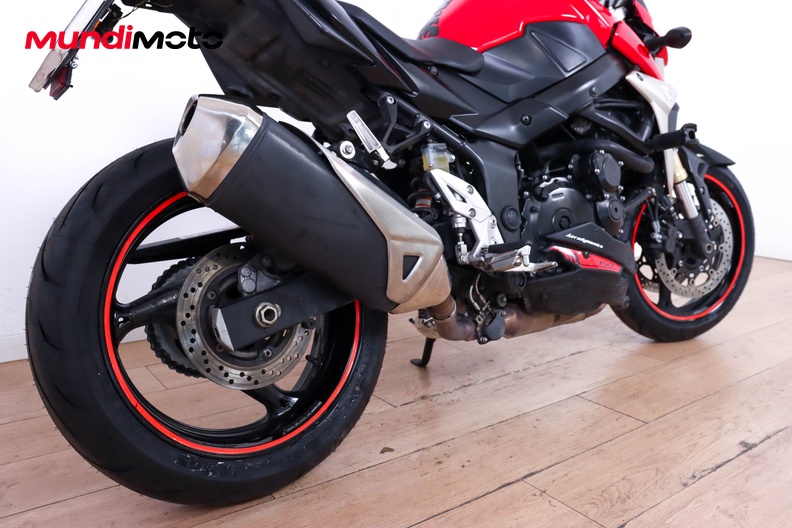 Motorbike image 3