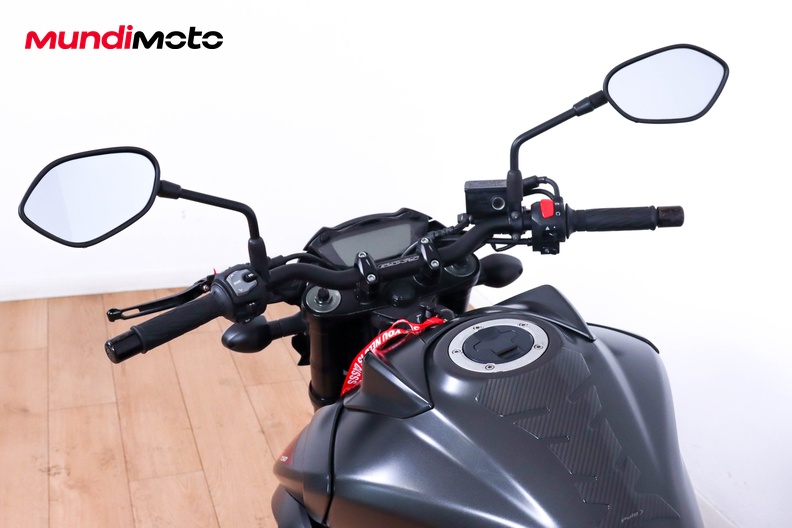 Motorbike image 10