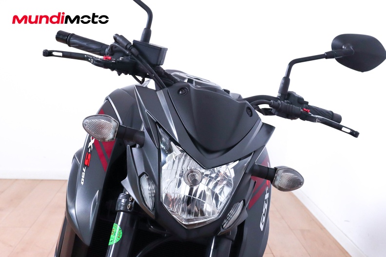 Motorbike image 4