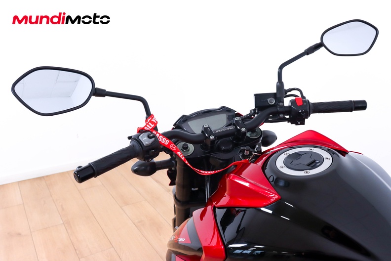 Motorbike image 10
