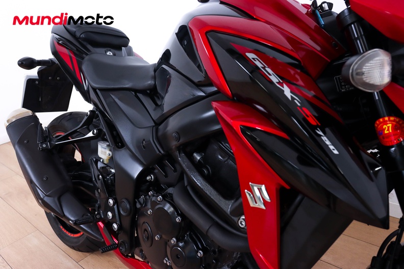 Motorbike image 13