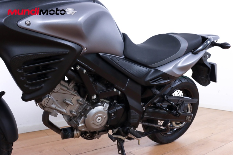 Motorbike image 8