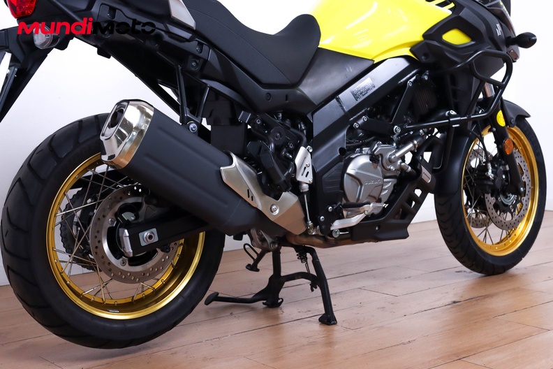 Motorbike image 3