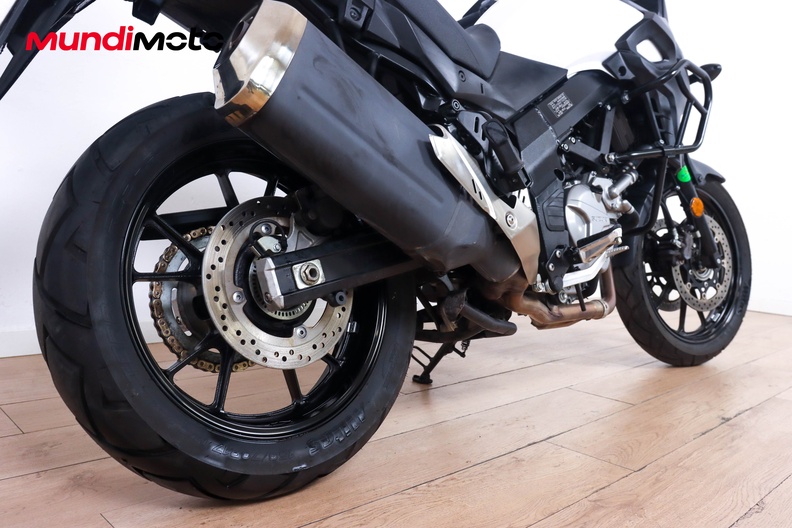 Motorbike image 3