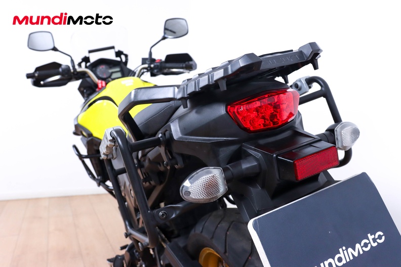 Motorbike image 9