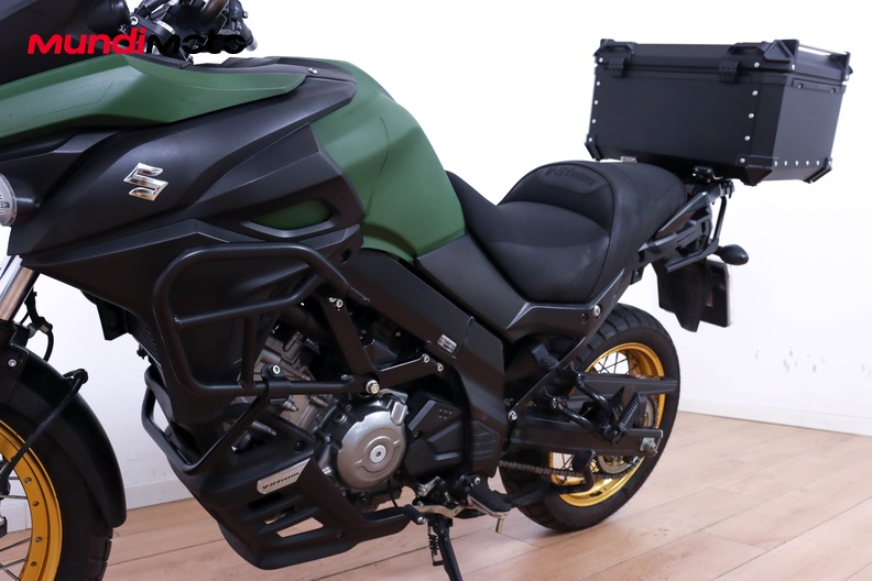 Motorbike image 8