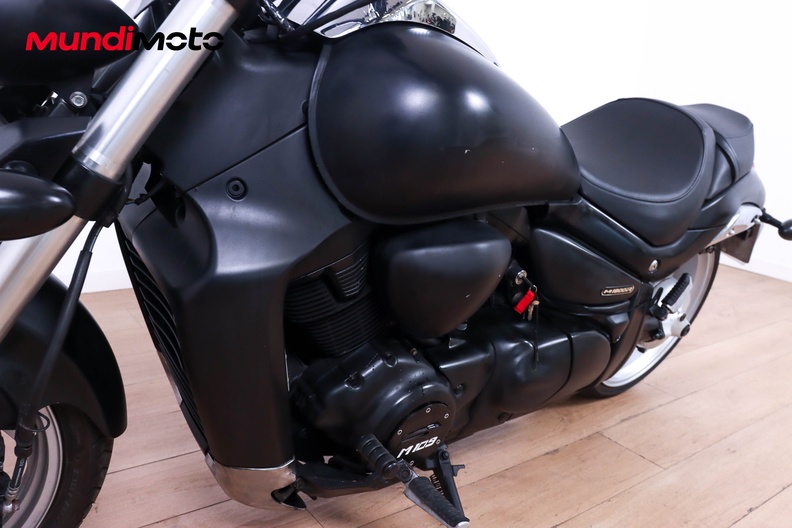 Motorbike image 9