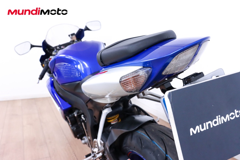 Motorbike image 9