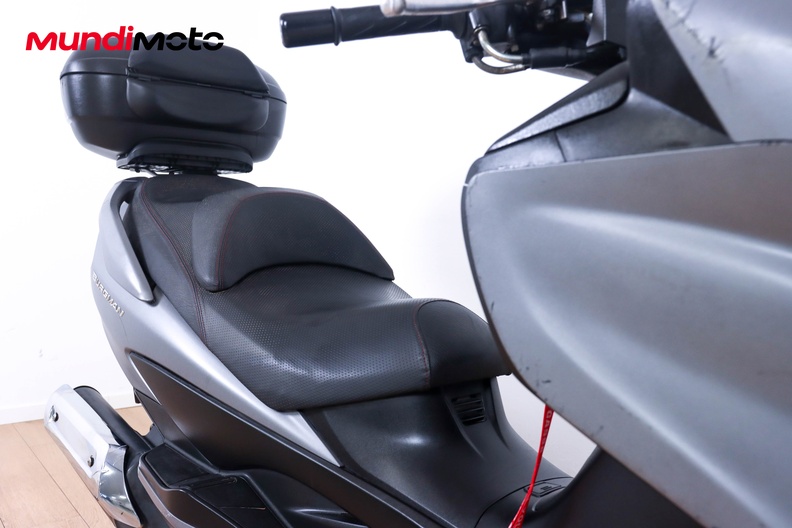 Motorbike image 12