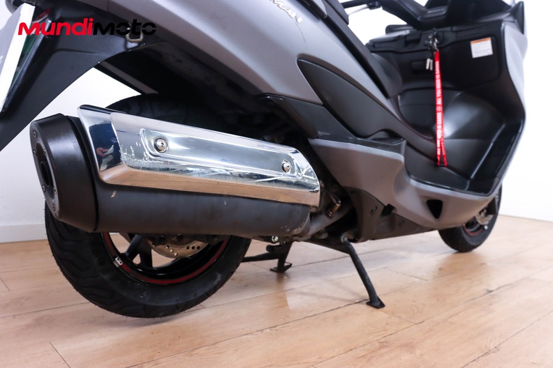 Motorbike image 3