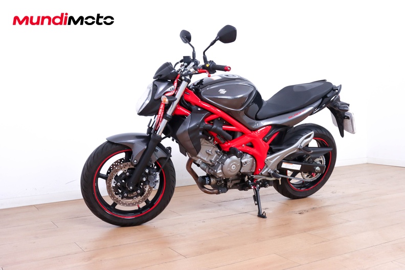 Motorbike image 7