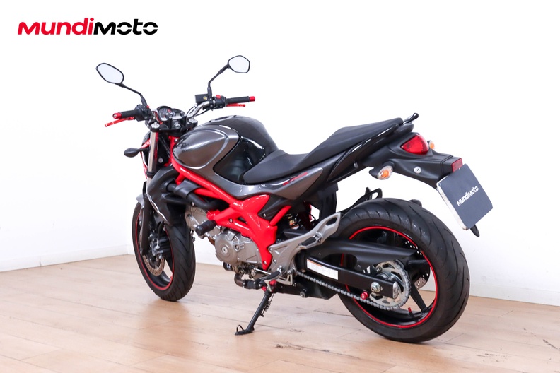 Motorbike image 6