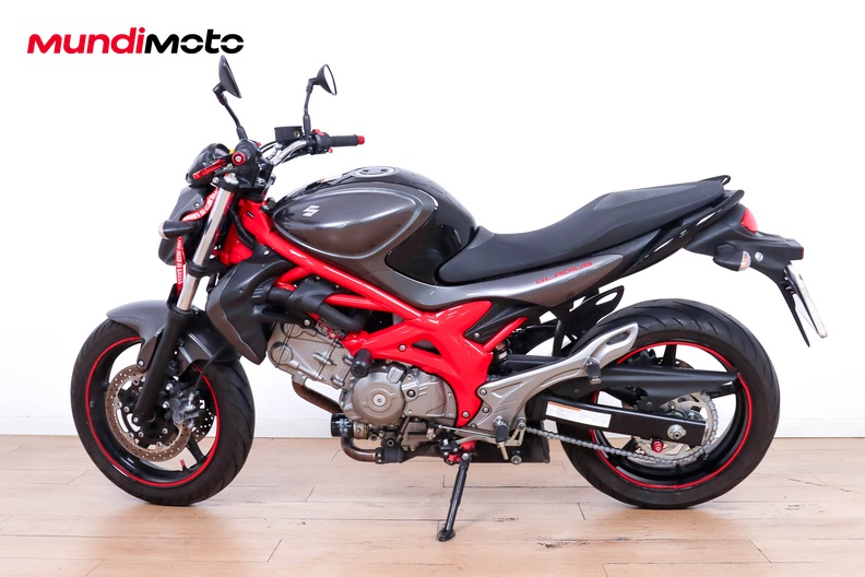Motorbike image 5