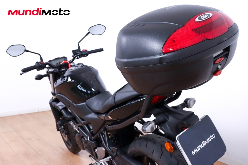 Motorbike image 9